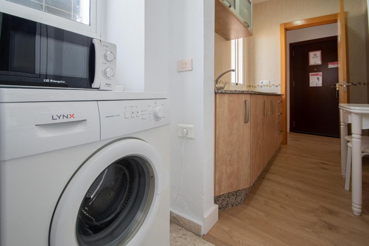 Apartamento Malibu Cadiz Playa Exteriör bild