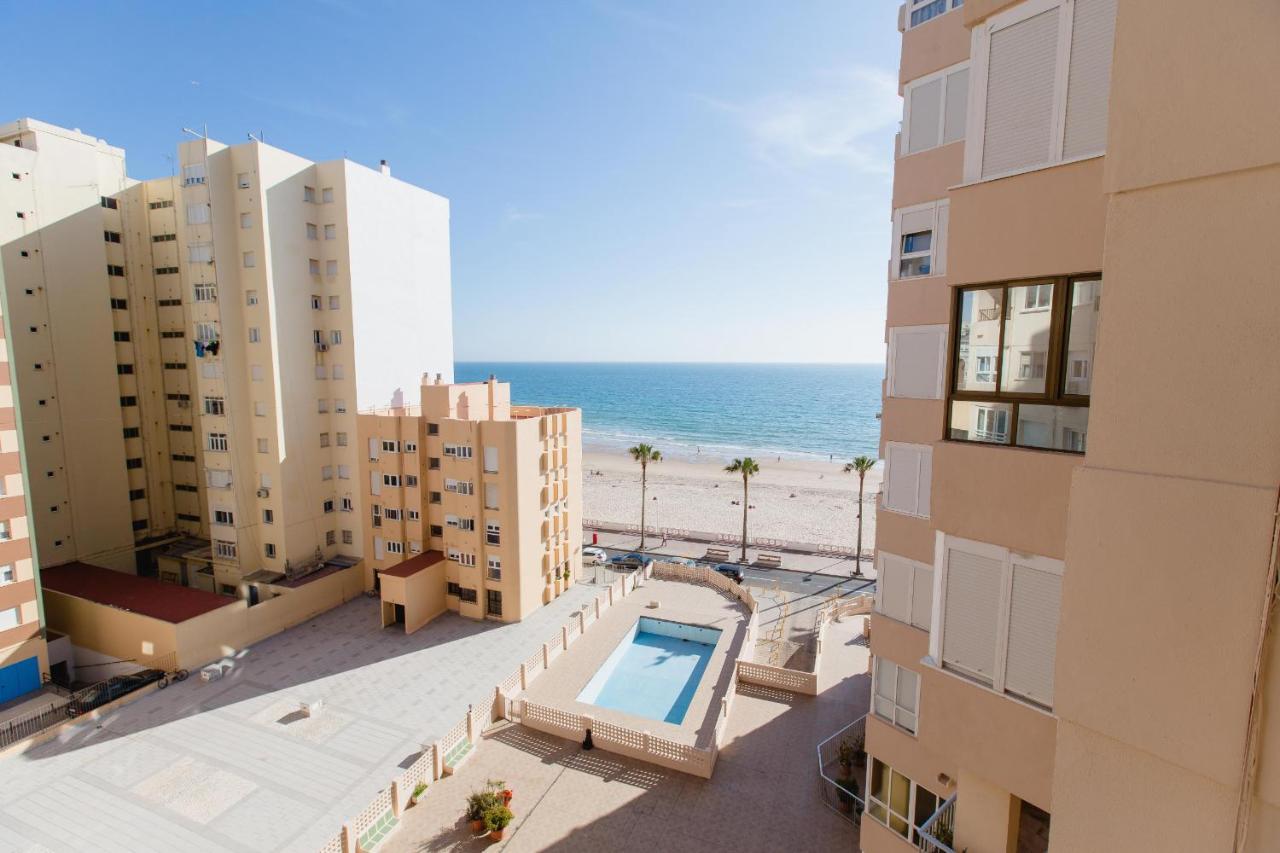 Apartamento Malibu Cadiz Playa Exteriör bild